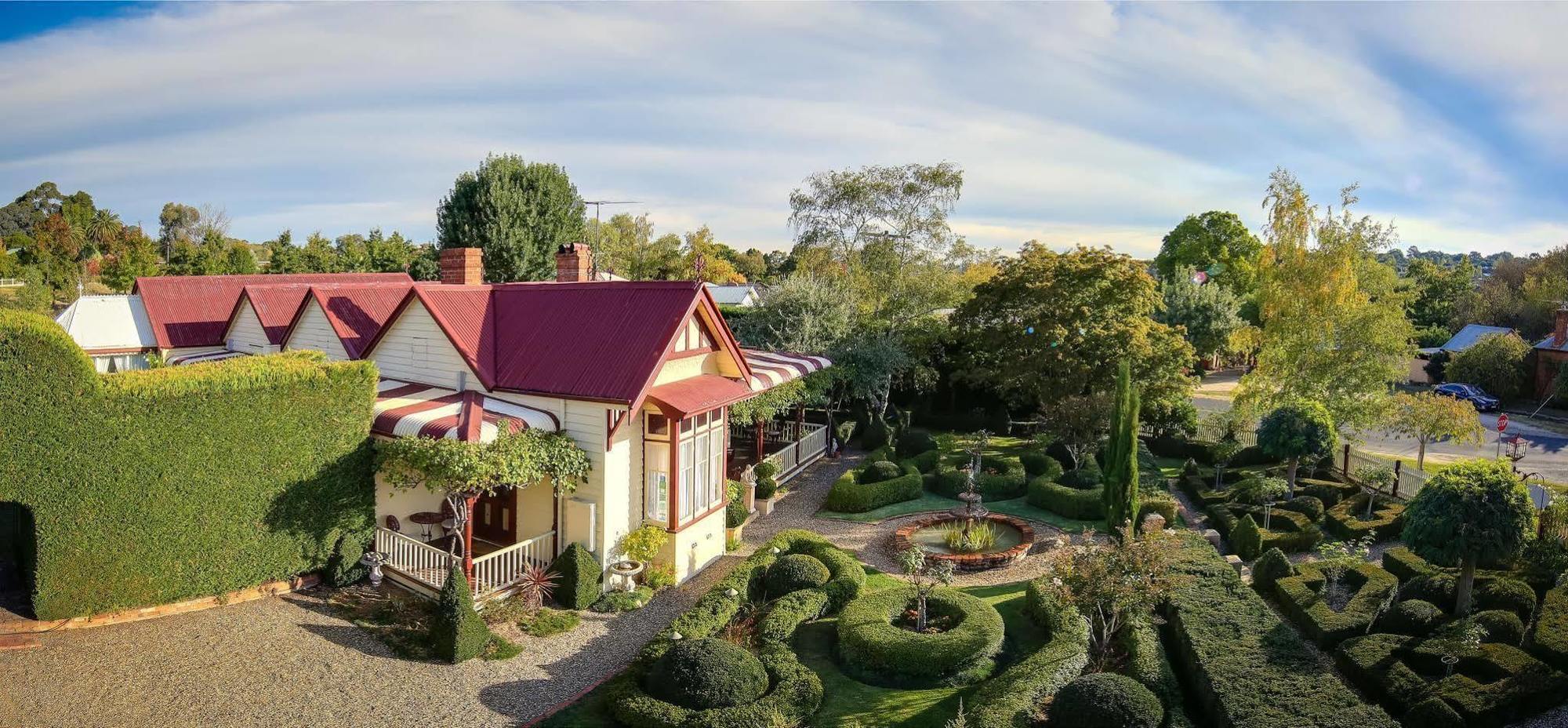 Barnsley House Bed And Breakfast Бічворт Екстер'єр фото