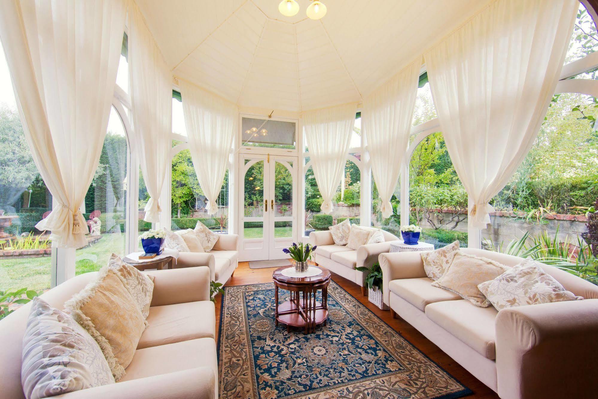 Barnsley House Bed And Breakfast Бічворт Екстер'єр фото